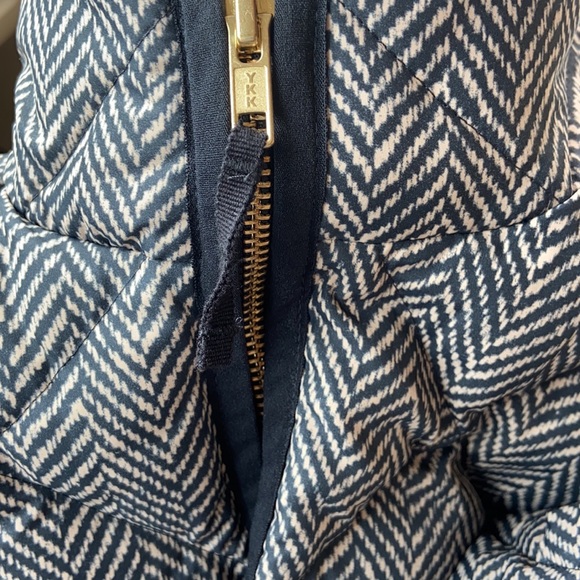 J. Crew Herringbone Excursion Quilted Puffer Vest XXS NEW - Picture 6 of 14